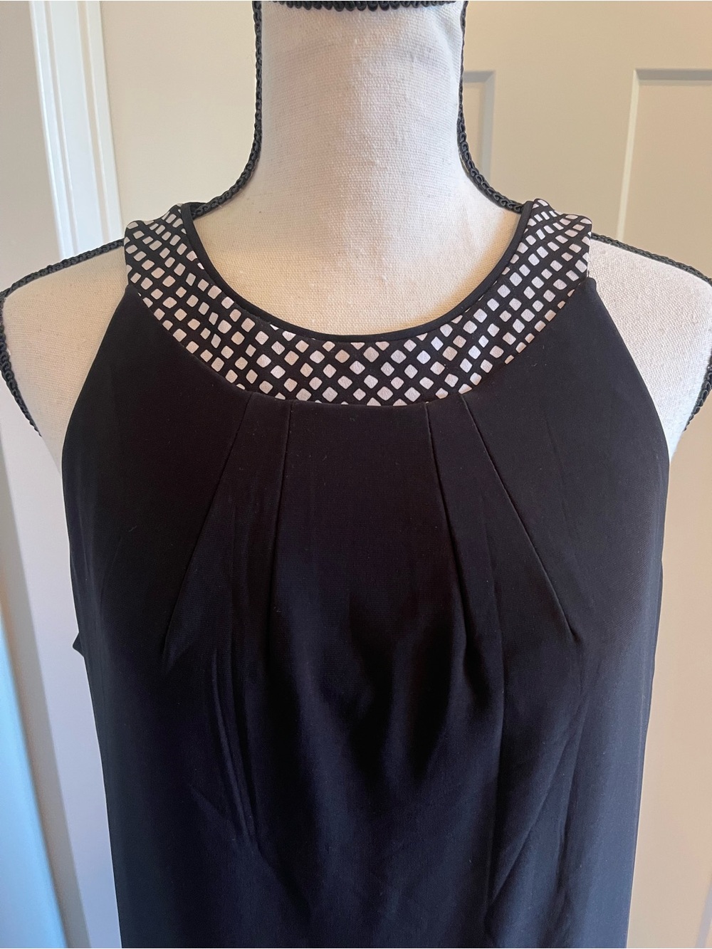 White House Black Market Black and White Patterned Dress